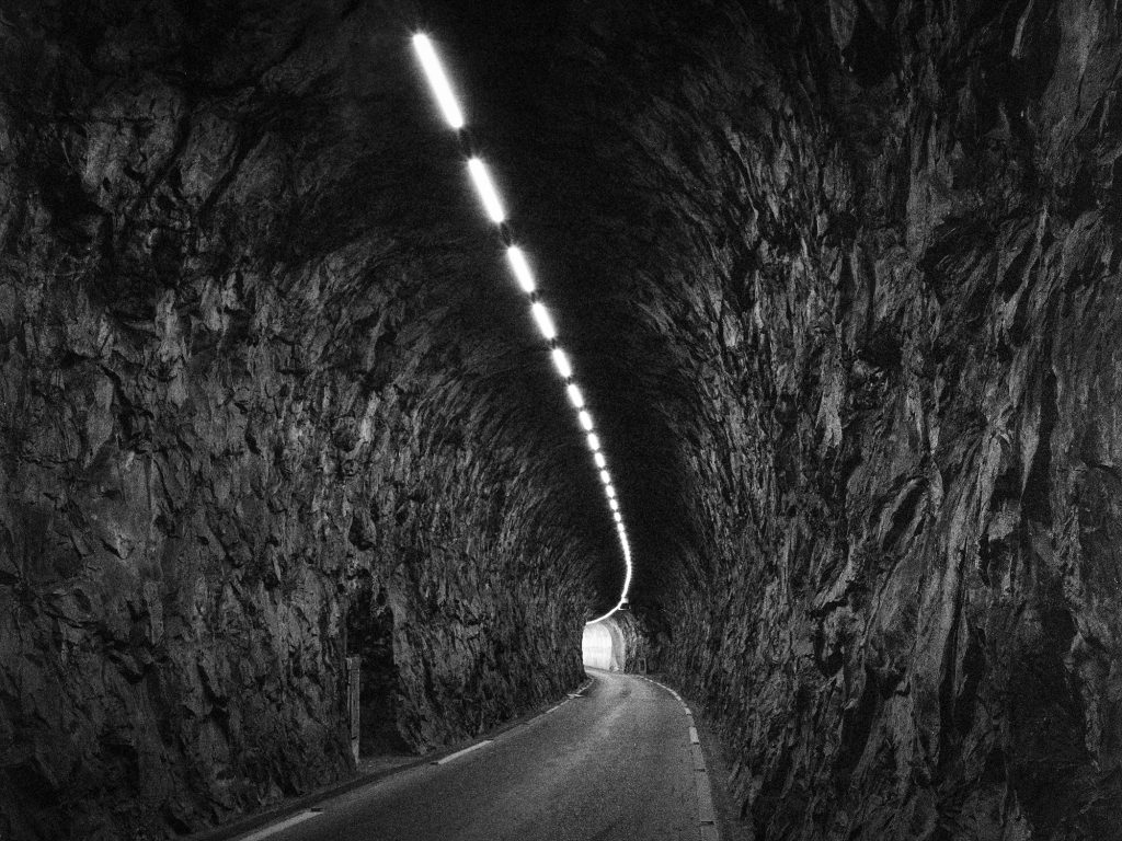 마래 2터널, Inkjet Print, 60x80cm, 2018