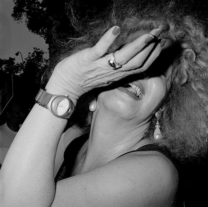 24. New York. 1997. 41x41cm. Archival Pigment Print