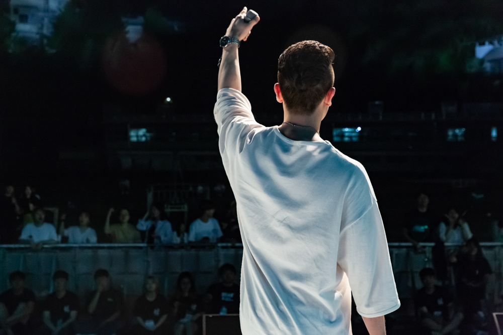 박경근|무대 위