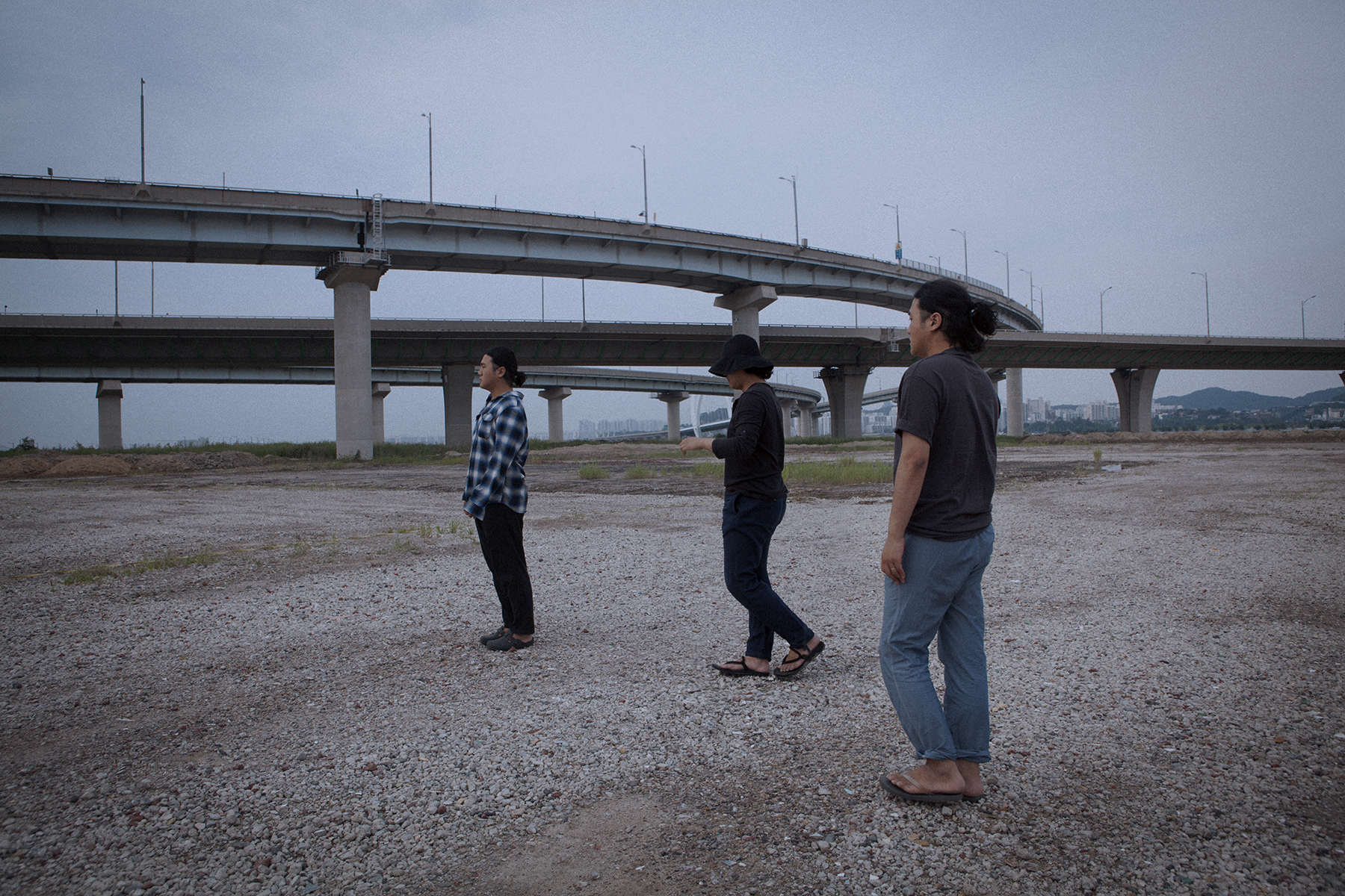 6 Synchronous Being, 08