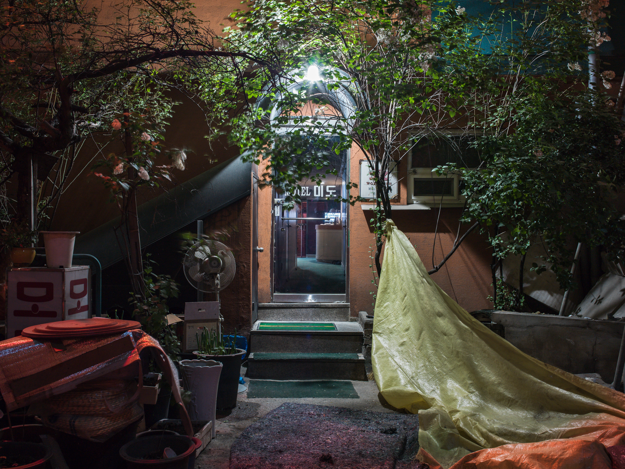 통로- #02 pigment print 155x190 2014