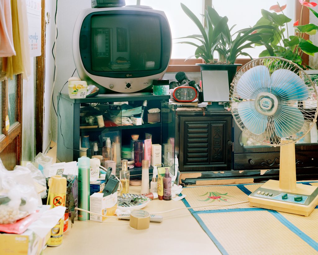 좌천아파트, 2012,  142