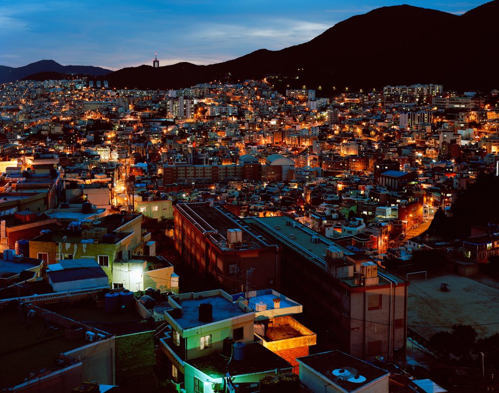 좌천아파트, 2012,  31