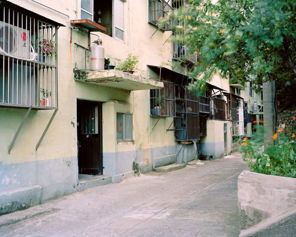 좌천아파트, 2012,  68