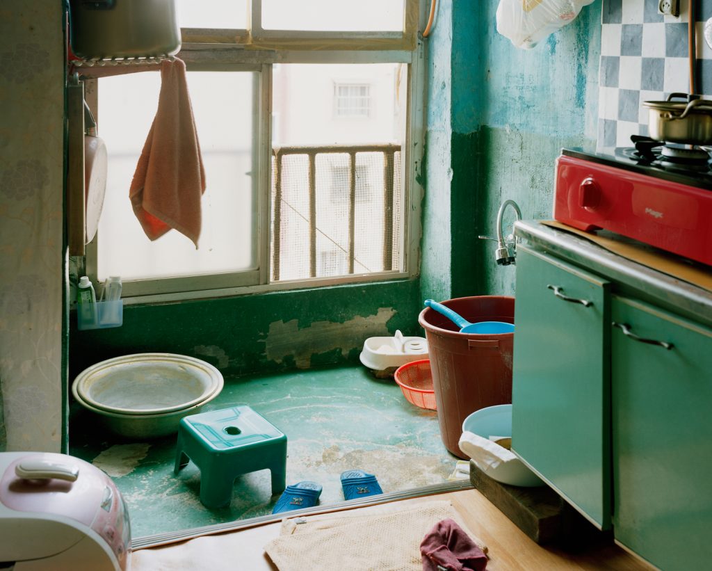 좌천아파트, 2012,  88