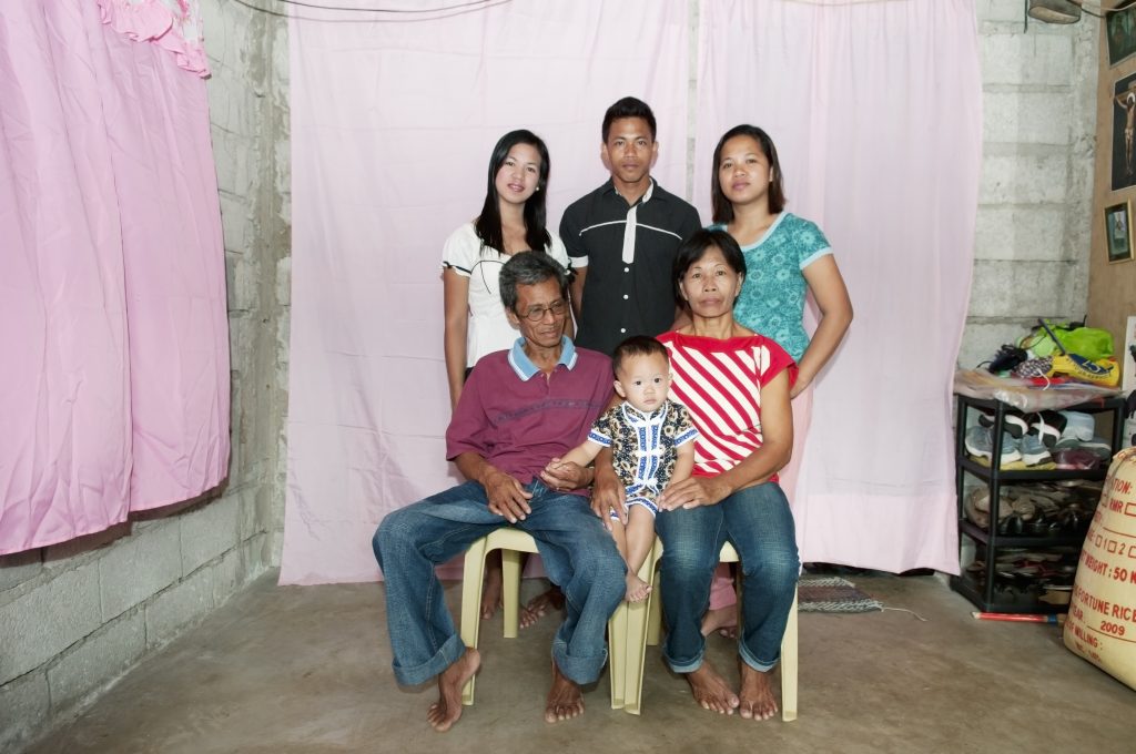 초청장 고향, 멀린, 필리핀, 2010, 22