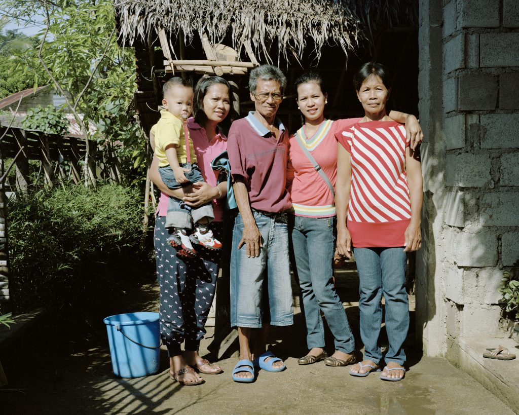 초청장 고향, 멀린, 필리핀, 2010, 33