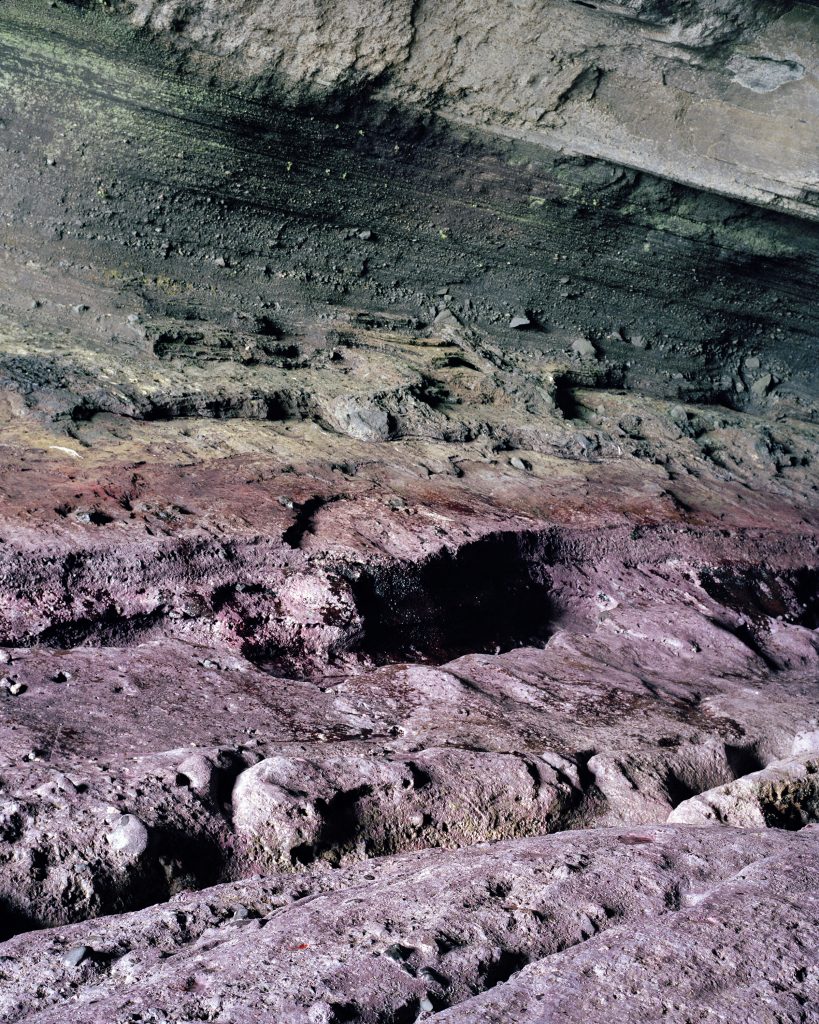 필드:트립 Field:Trip, 33°29'46.68”N 126°57’59.36”E, 2018, Digital pigment print, 100x125cm