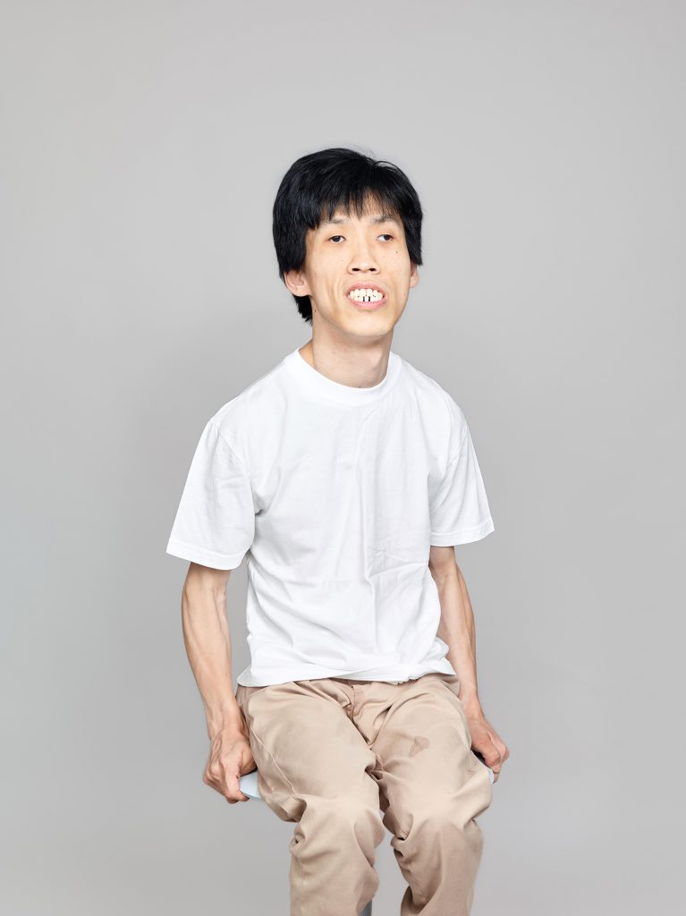 동작 중의 인물#03