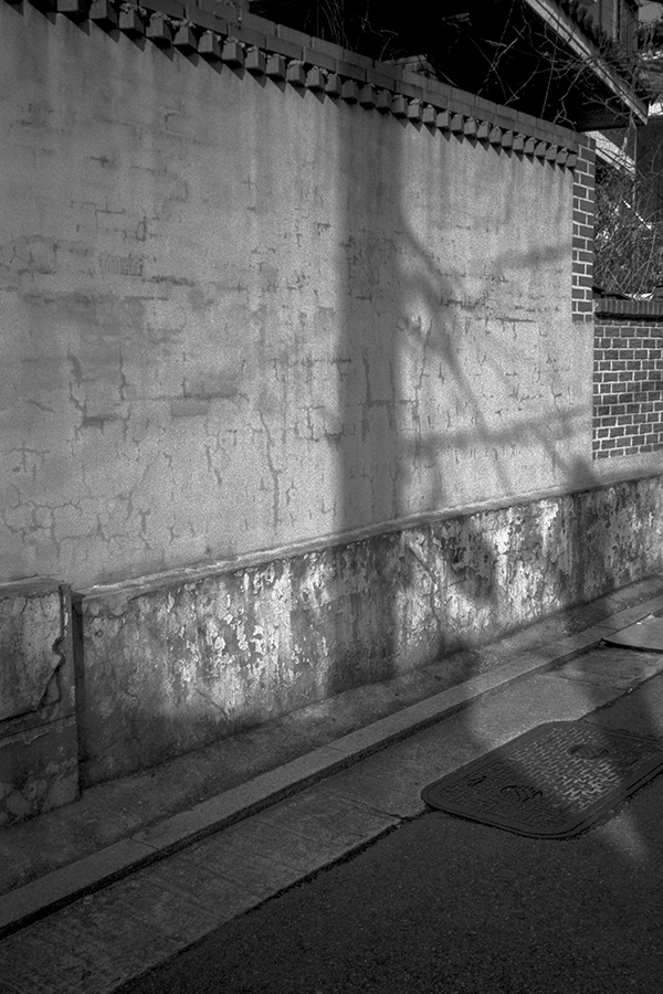 27 서울 녹번동, Gelatin Silver Print, 2020, 30x20cm