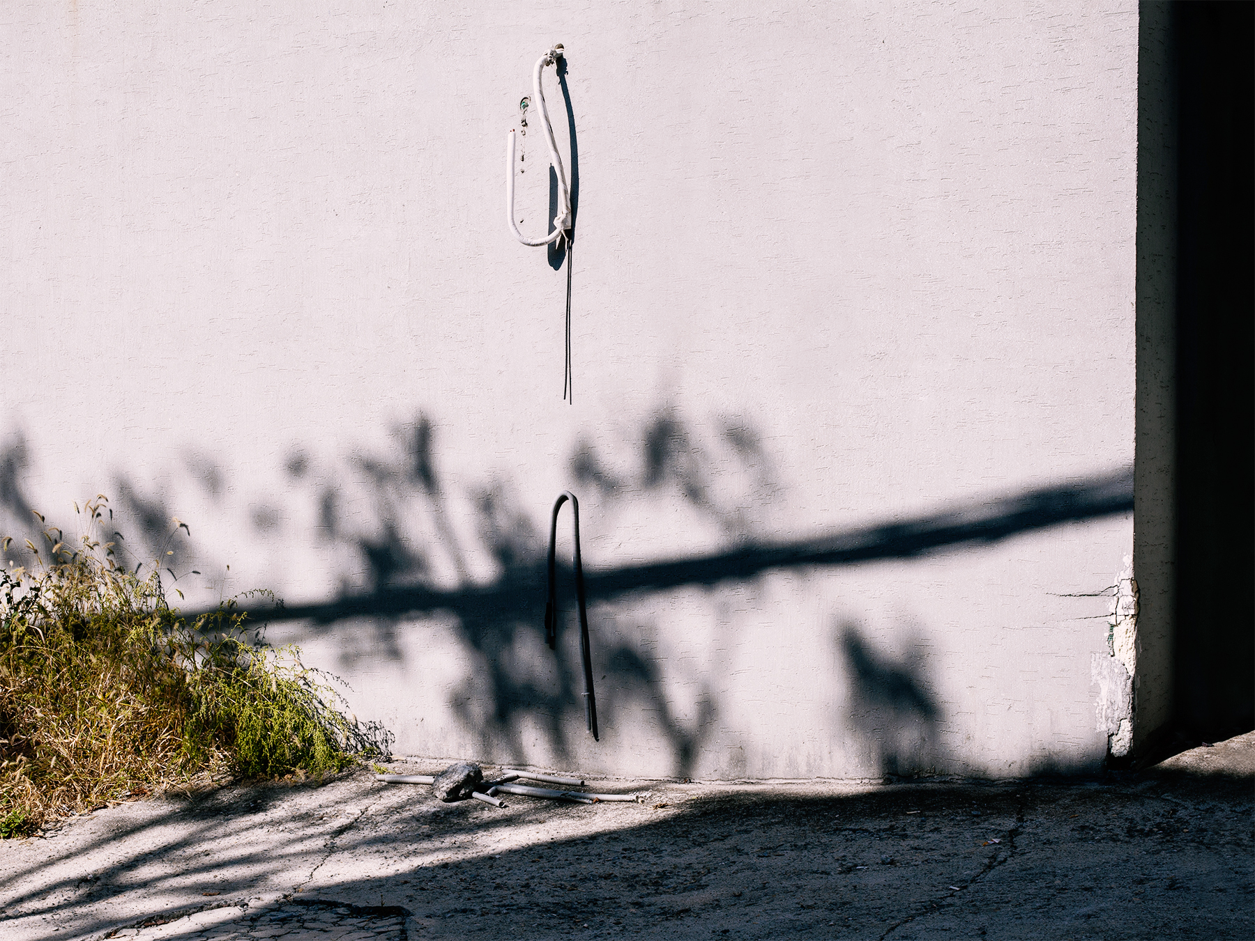 '눈앞에 있는 사물' 10, Archival Pigment Print, 2023