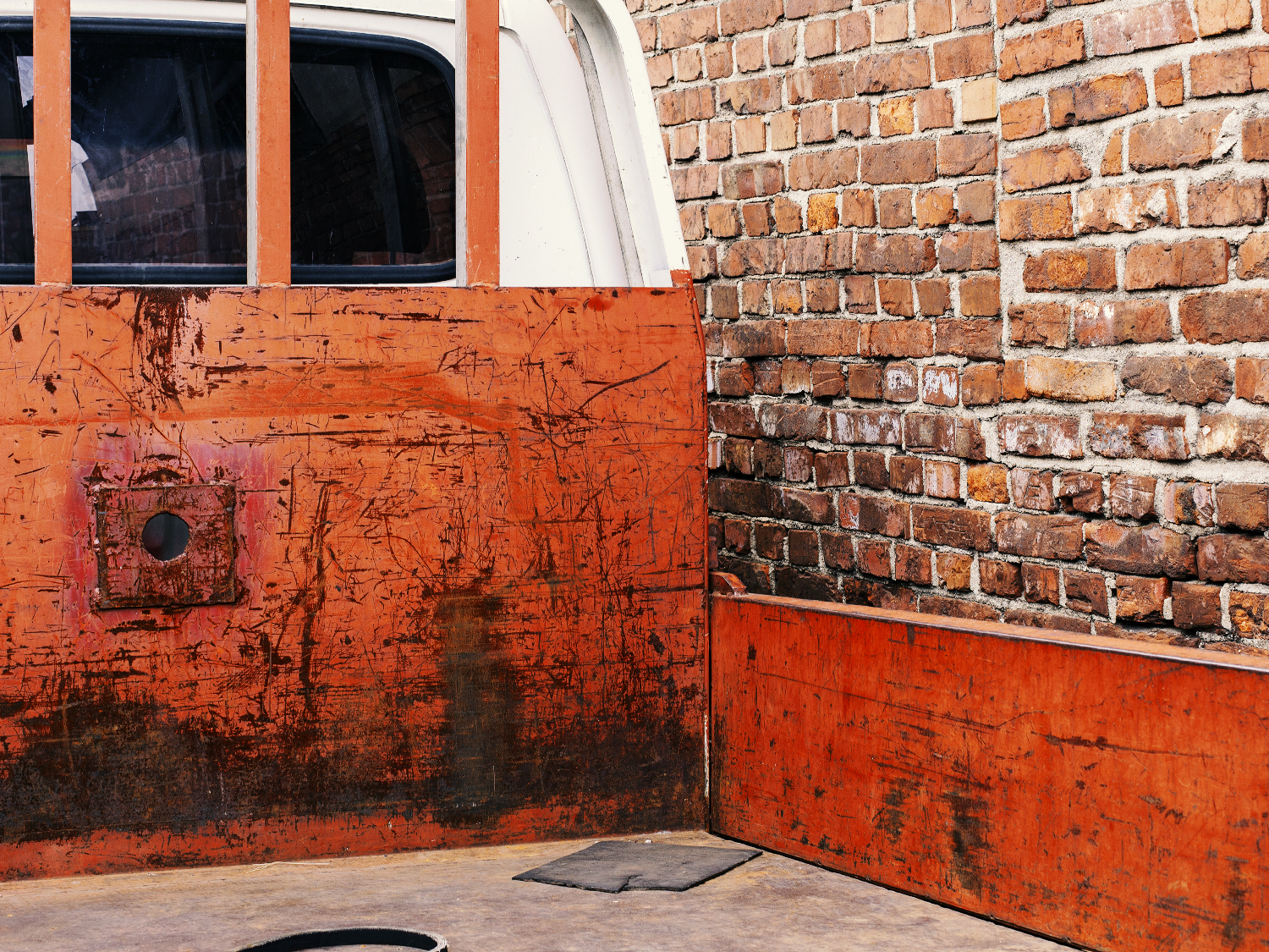 '눈앞에 있는 사물' 2, Archival Pigment Print, 2023