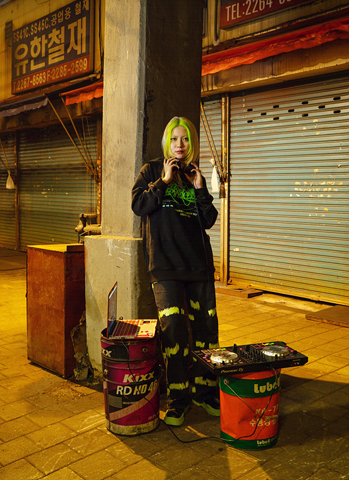 3. 심유나 1998년생, 95x130_120x150cm, c-print, 2021