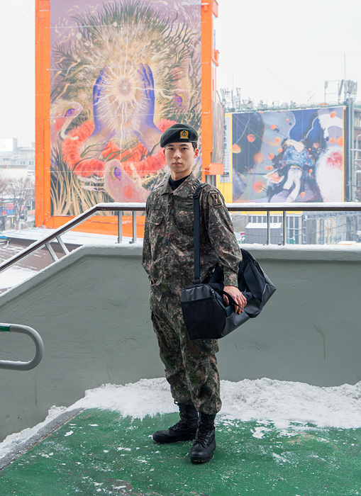 8. 최성윤 2021년생, 72x90cm, c-print, 2022